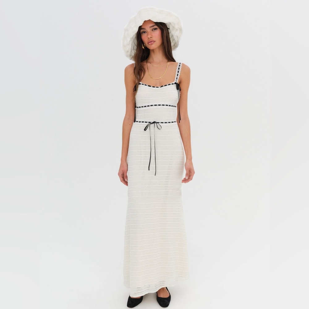 NWT For love and lemons  Mayfair crochet dress - size XS
